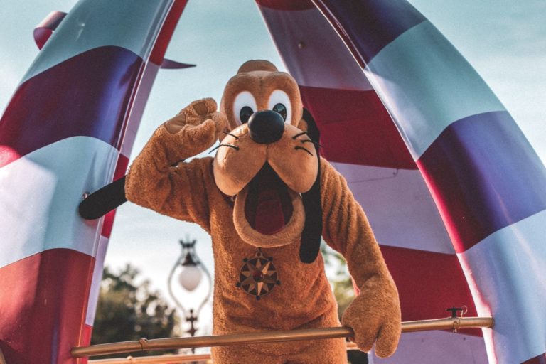 Imersão de grupos de adolescentes na Disney.