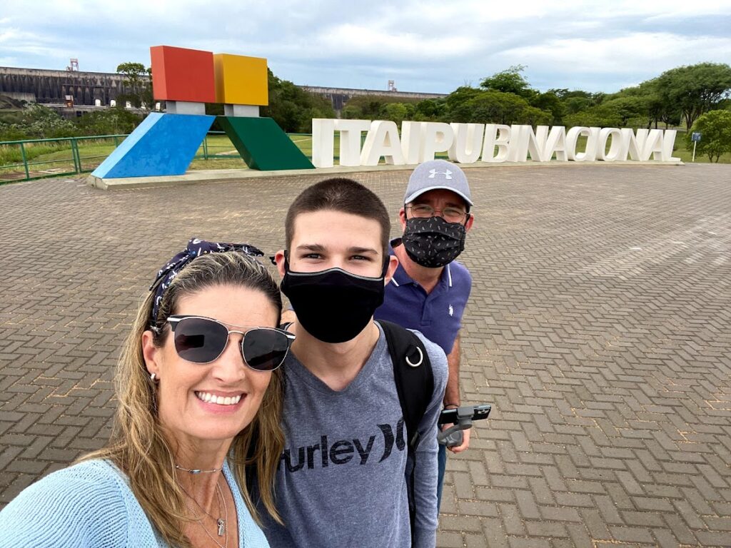Passeio Panorâmico ao Complexo Itaipu