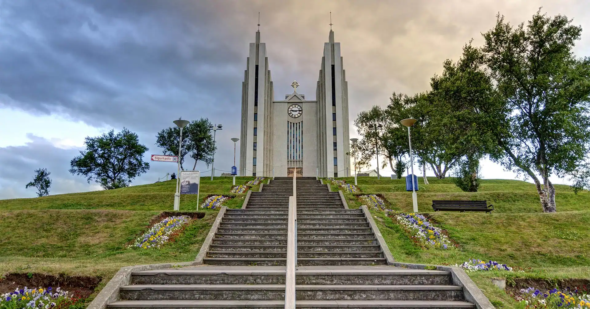 Caminhada pela cidade de Akureyri